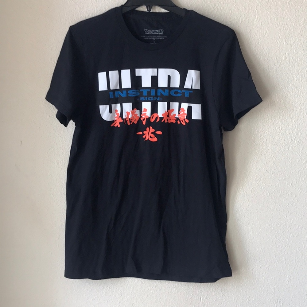 Dragon Ball Z Mens Goku Super Characters T-Shirt  size medium